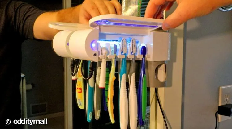 موزع معجون أسنان أوتوماتيكي