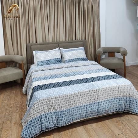 COUVRE-LIT / MILA ROSA