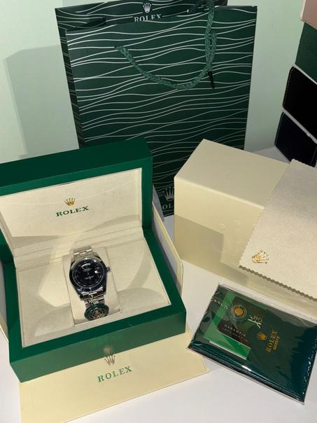 𝐑𝐎𝐋𝐄𝐗 𝐀𝐑𝐀𝐁𝐈𝐀 