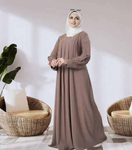 عبايات الاميرات من 2 قطع بالفولار