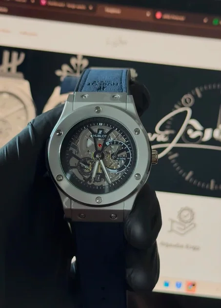 HUBLOT M6
