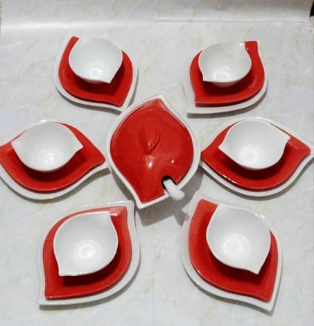 services a table 21 pieces