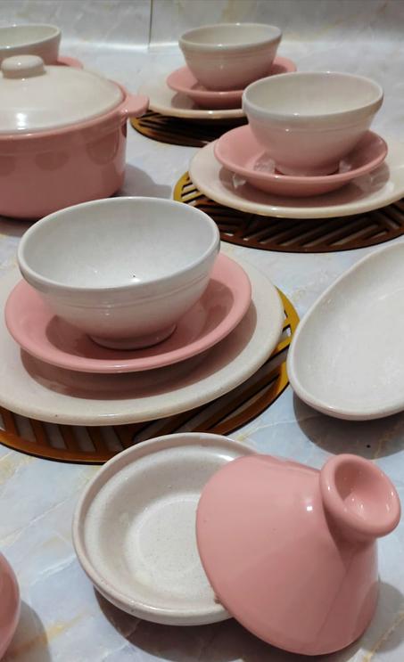 طقم فخار فاخر صناعة يدوية