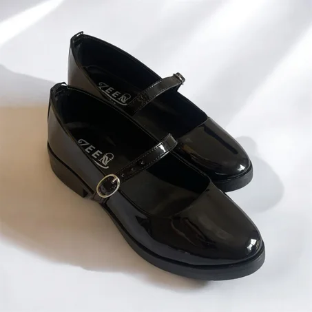 حذاء ماري جين