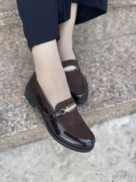 (التوصيل 10 دراهم)حذاء نسائي جلد طبيعي