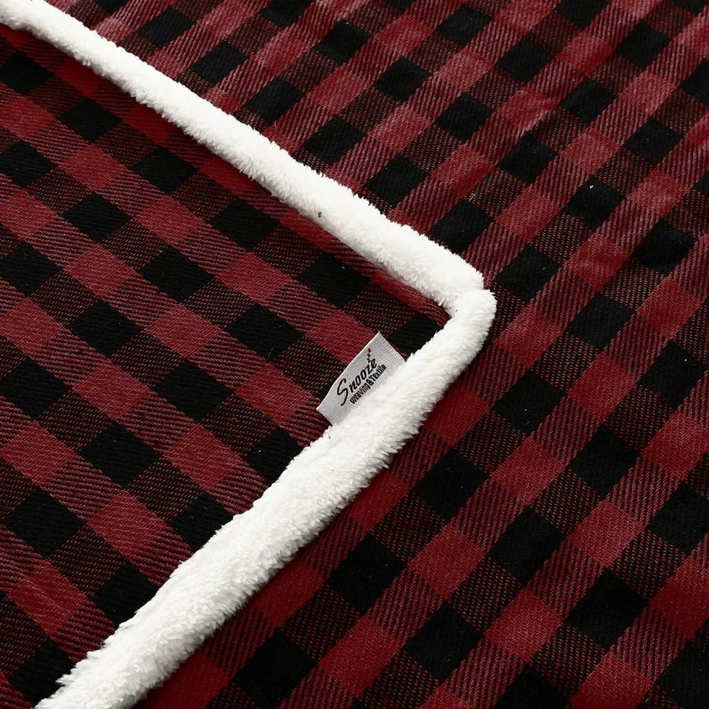 • بطانية الكريسماس الحديثة