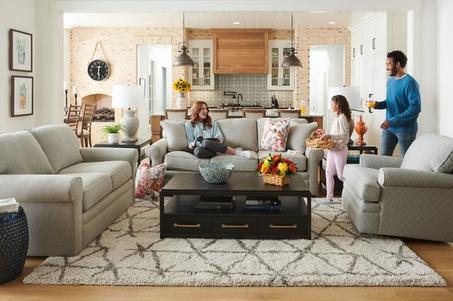 الأثاث المنزلي