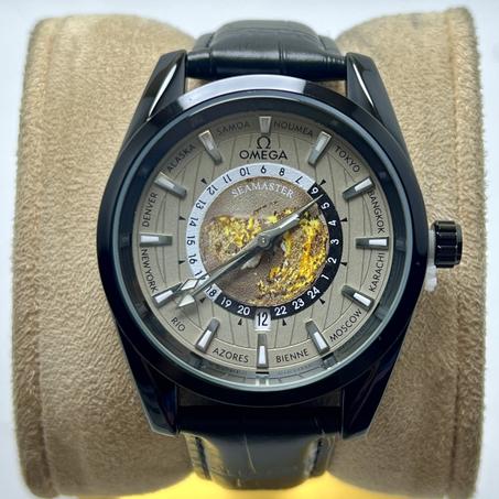 Omega Seamaster cuir