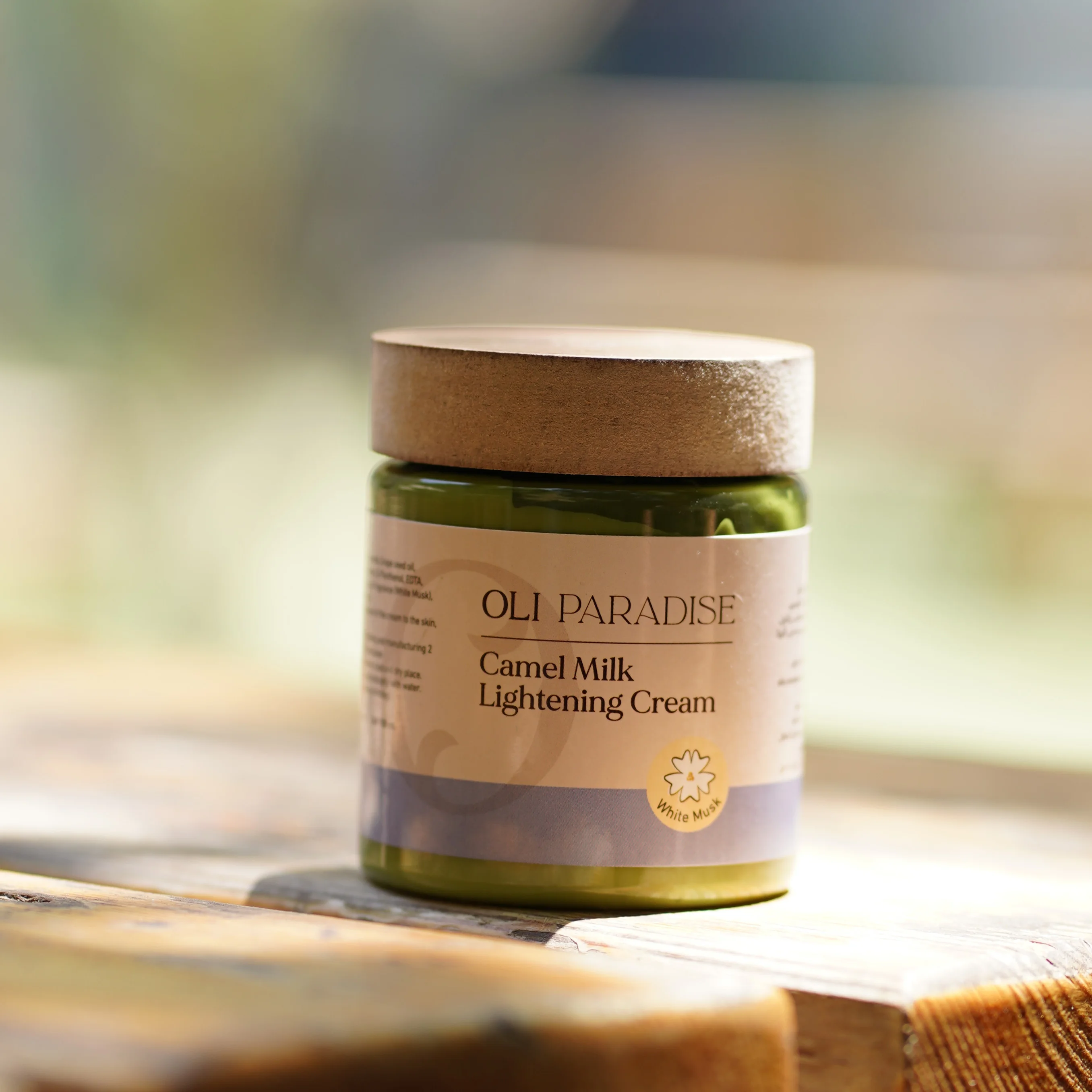 اولي باراديس لبن جمل مسك أبيض