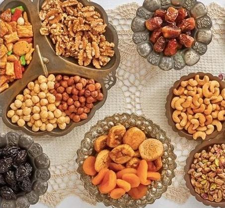 الفواكه الجافة