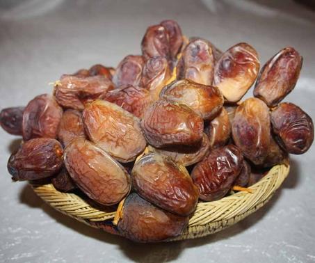 تمر جيهل بلاد فاخر - 1 كيلو