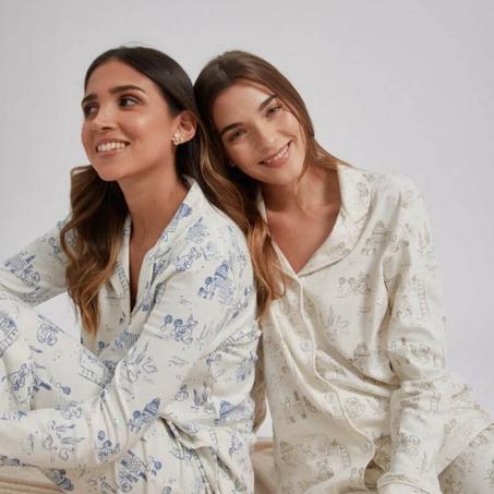 Pyjama couple