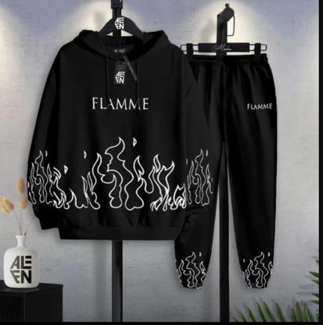 Survêt Oversize FLAMME🔥 – ستايل ناري بالأسود والأبيض