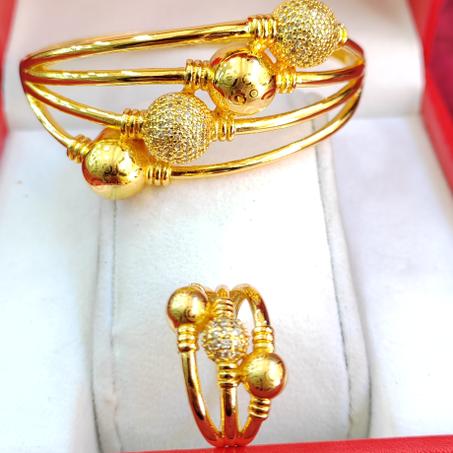 قرمات مع الخاتم