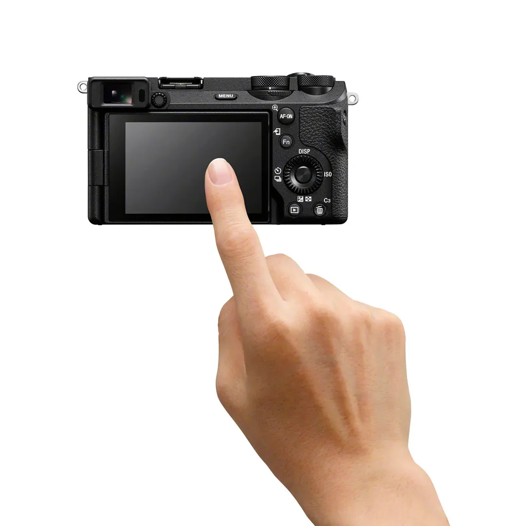 Sony Alpha a6700 26MP APS-C Camera with AI Autofocus and 18-135mm Lens