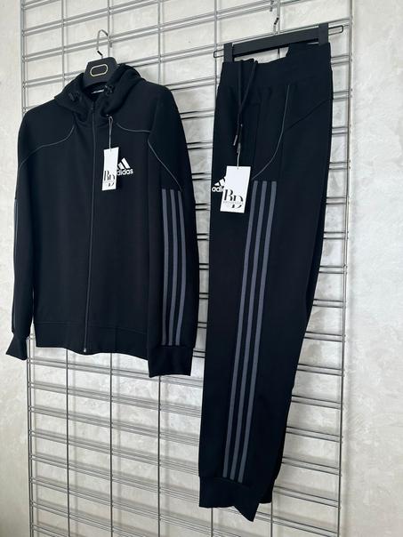 New ensemble ADD Noir avec Trois Bandes grises 2025 avec capuchon high quality