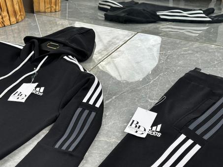 Nouvelle collection ADD Noir avec Trois Bandes Blanches & Grises 2025