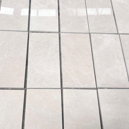 Crema Royal 60 x 30 Poli 2 cm