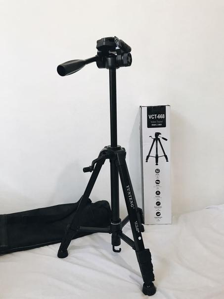 TRIPOD VCT-668