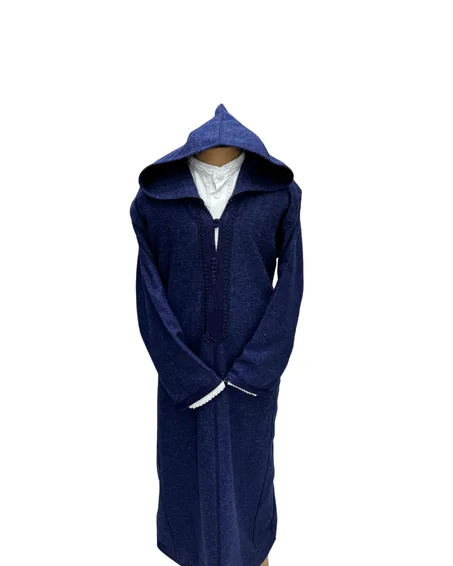 "أناقة وليدك كاتبدا من هنا: طقم 3 قطع بلمسة تقليدية أصيلة"