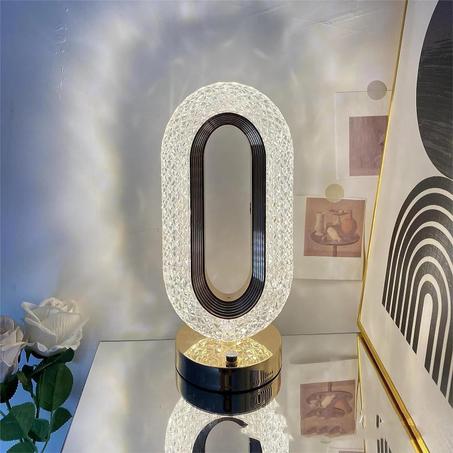DIX™ Lampe en cristal DixOval : un éclairage exquis
