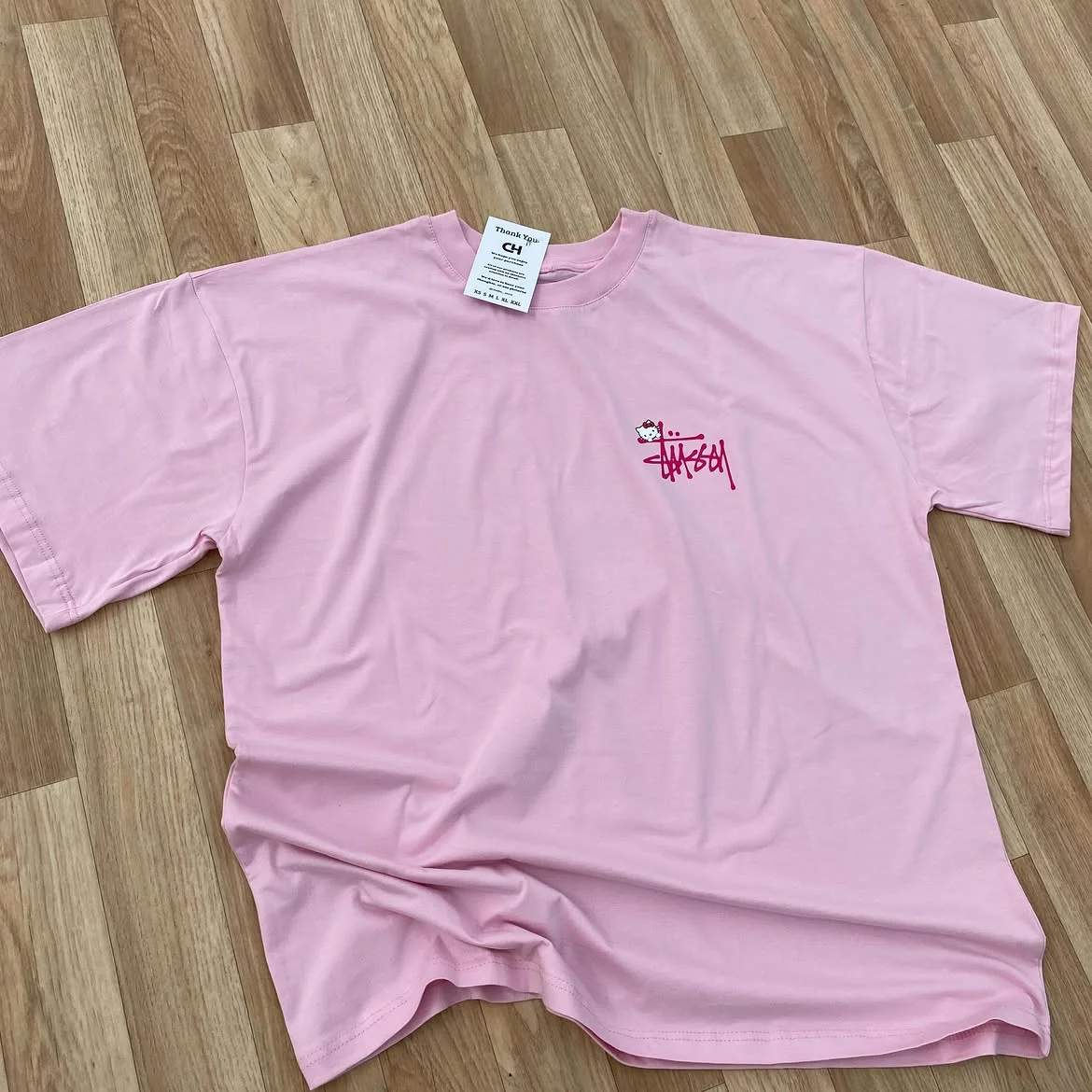 HELLO KITY T-SHIRT