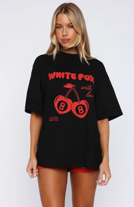 tshirt with love ln the Moment Oversized