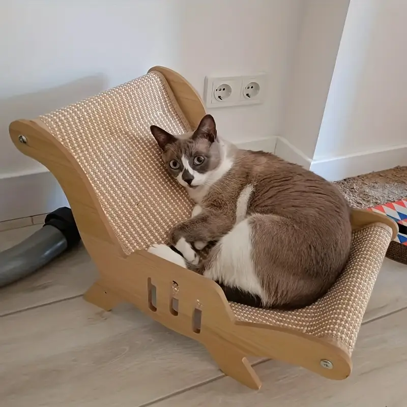 Chaise Relax en Bois avec Griffoir Intégré pour Chat – Confort et Détente Garantie