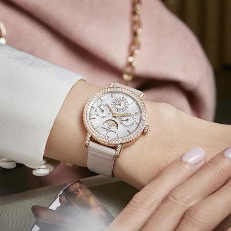 MONTRE POUR FEMME