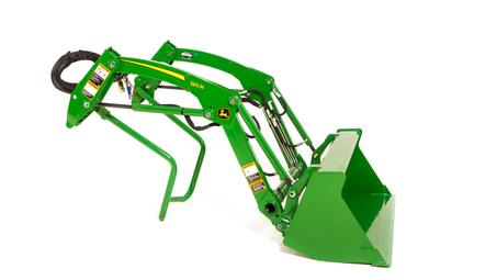 120R Loader + 1350 mm (53 in.) quick-change materials bucket
