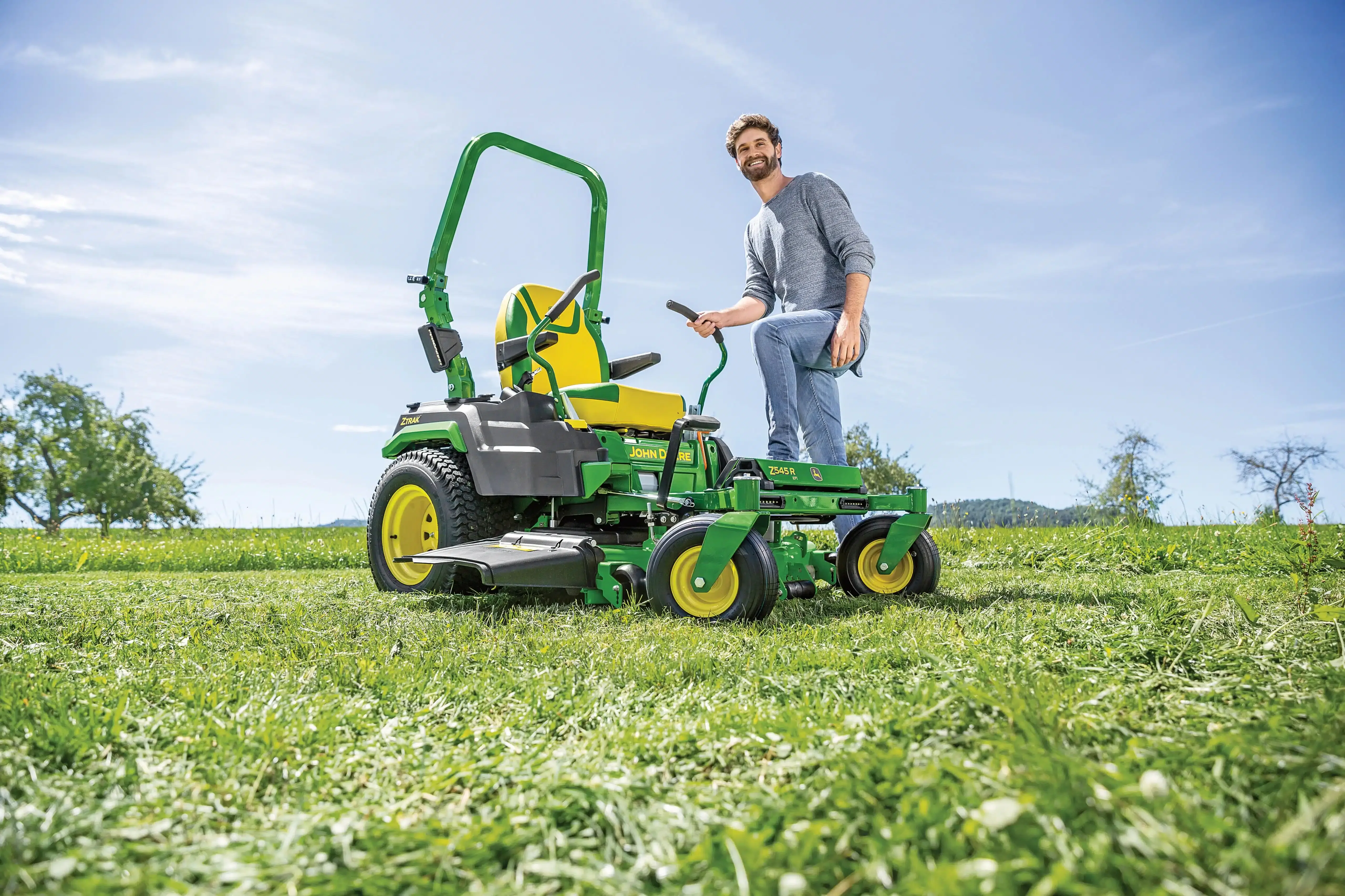 John Deere Z545R ZTrak™ 60-Inch