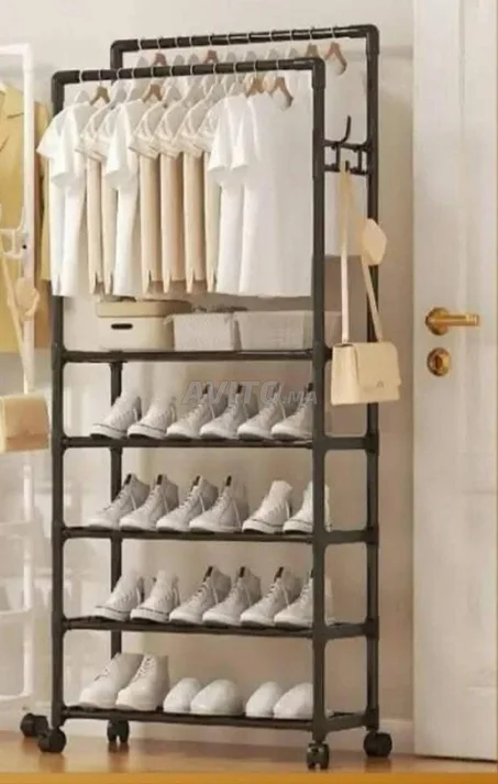 رف ملابس والاحذية