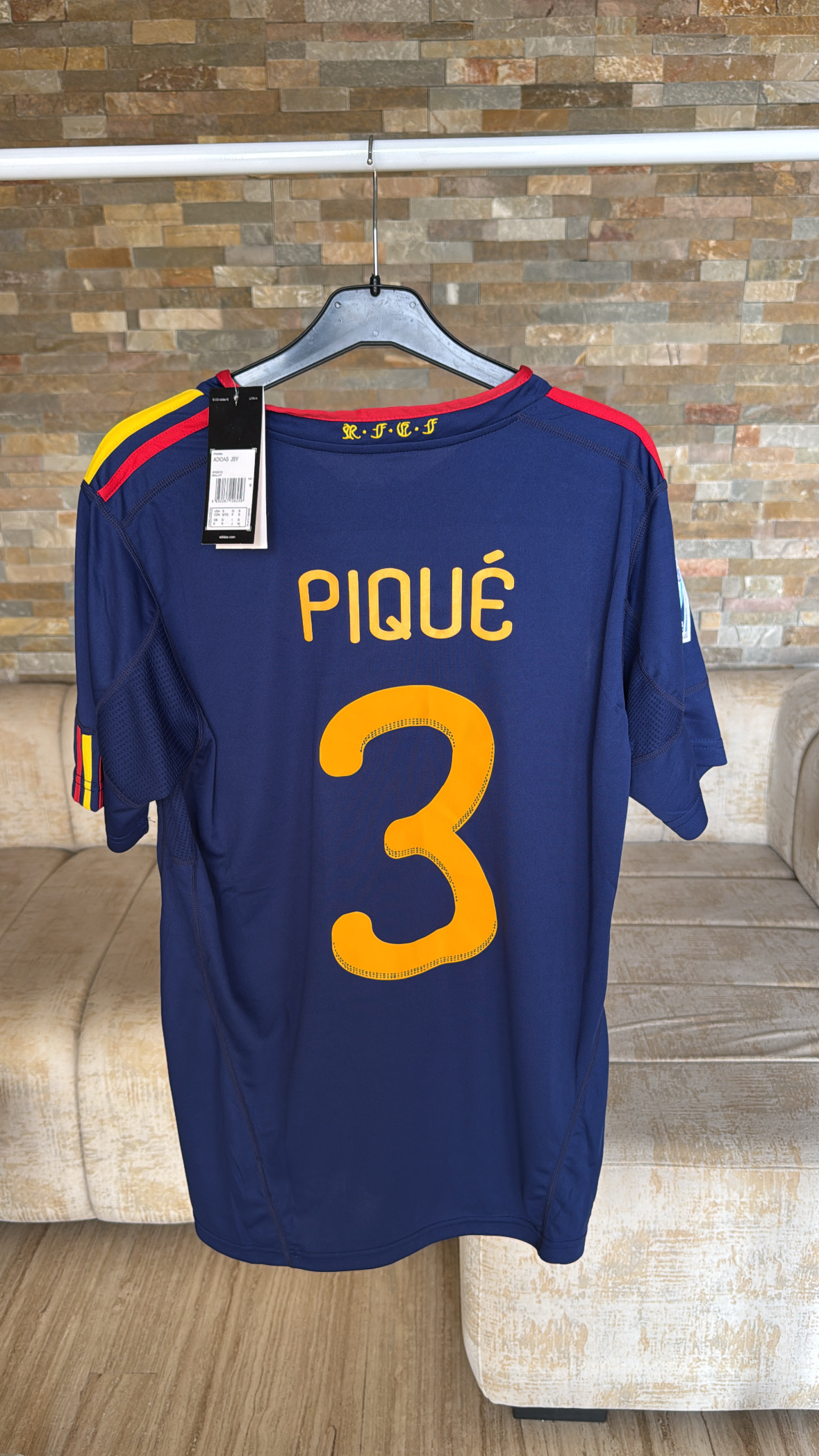 Spain 2010 Piqué (final WC)