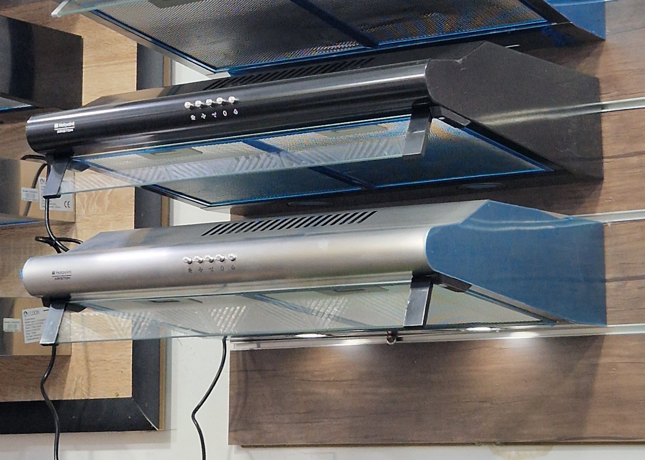 Hotte Encastrable Moderne (HotPoin Ariston)