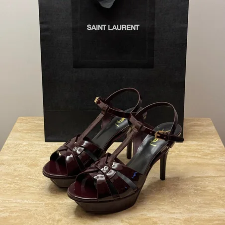 Tribute 75 patent platform sandals in Maroon