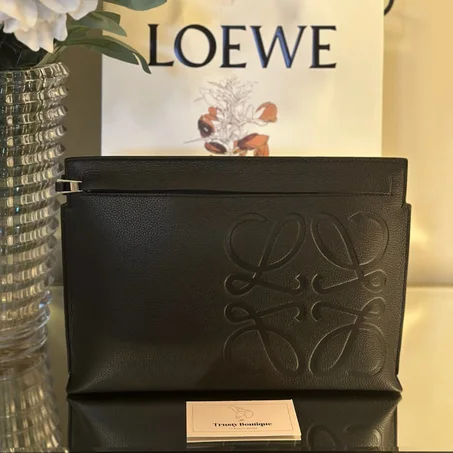 Loewe T in Black grained Calfskin