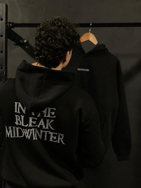 Oversized Black Hoodie – Premium Comfort & Style