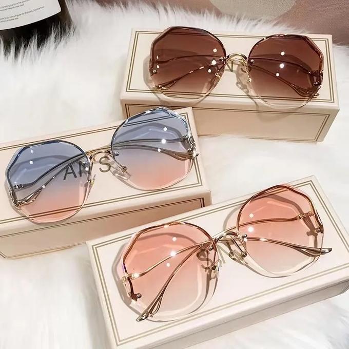 stores/653432595ac18168a7f35f02121d4542/products/0ehVYOkde10A2oAJpWPJrxKfNzfuQR1poNGSJJyN.jpeg