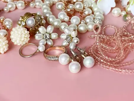 مجوهرات كانزي