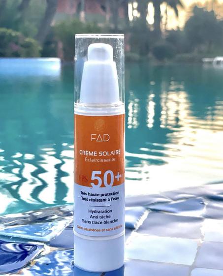 Ecran Solaire Naturel pour Visage SPF 50+  hydratant et anti-tache
