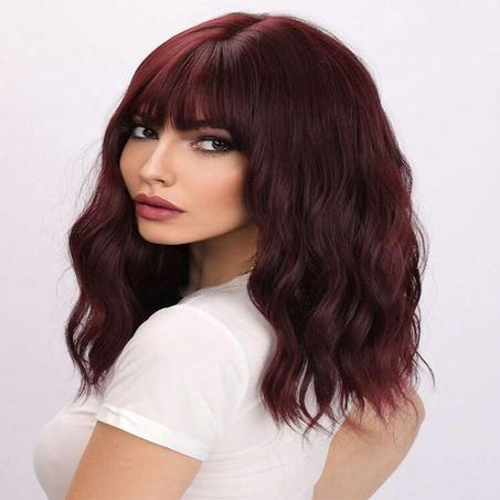Séduction Audacieuse Perruque Ondulée Longue avec Frange en Rouge Intense
