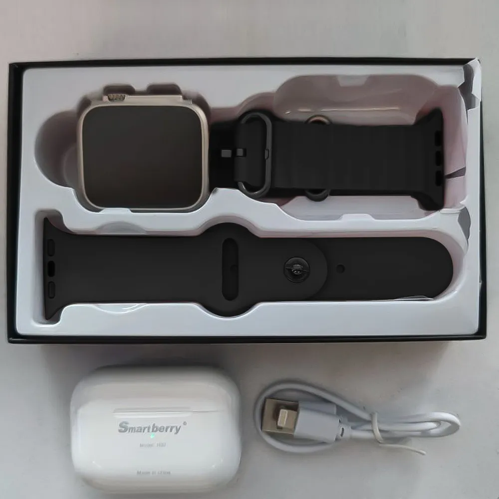 ساعة Ultra وسماعة Pro AW01