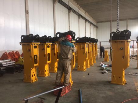SOOSAN HYDRAULIC BREAKER - SB60 TOP TYPE NORMAL