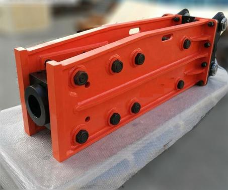 SOOSAN HYDRAULIC BREAKER - SB45 TOP TYPE NORMAL.