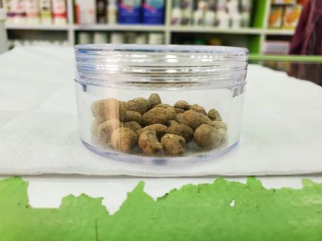 Super Dame – raffermissant vaginal, rétréci le vagin, aide à lutter contre la perte blanche, les odeurs vaginales, démangeaisons, infection, odeurs après menstrues, rend doux et rend très pro