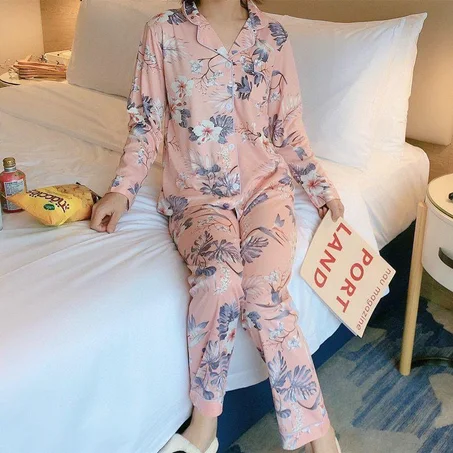 Women's pajamas