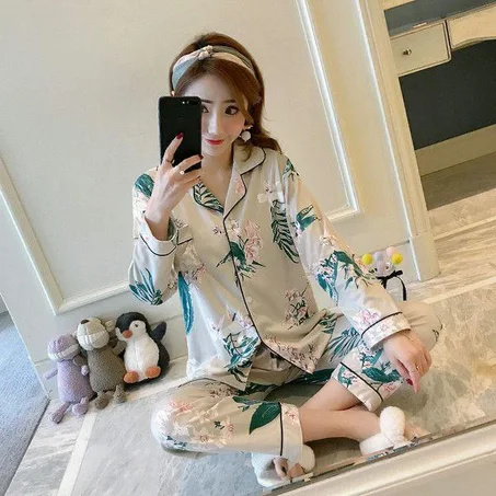 Women's pajamas