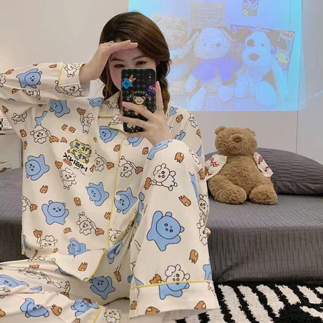 Cartoon printed pajamas for women
