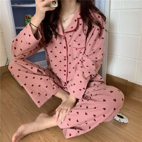 Heart-shaped printed winter home pajamas set