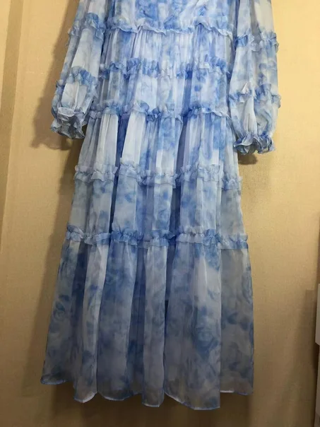 Women's dress